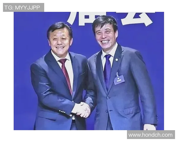 刘国良与足球明星的跨界合作与友谊故事探秘 刘国良与足球明星的跨界合作与友谊故事探秘